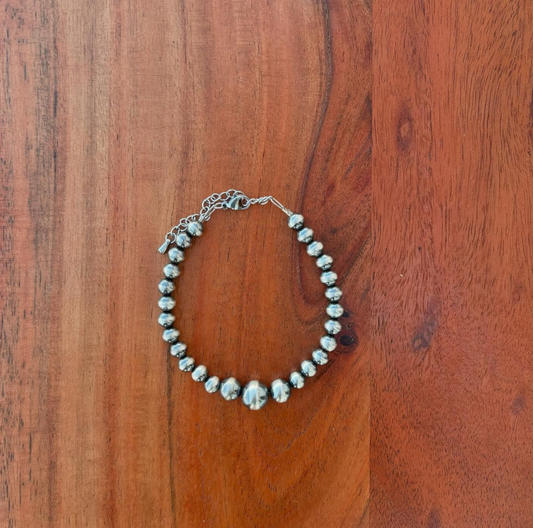 Navajo Pearl Bracelet